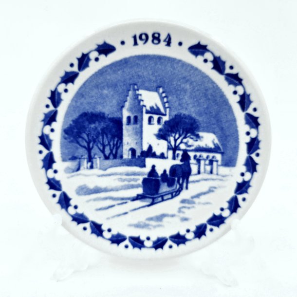 Royal Copenhagen Mini JulePlatte Dansk Kirke 1984