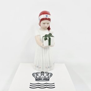 Royal Copenhagen Figur Pige Med Gave nr. 091. sortering 1 
