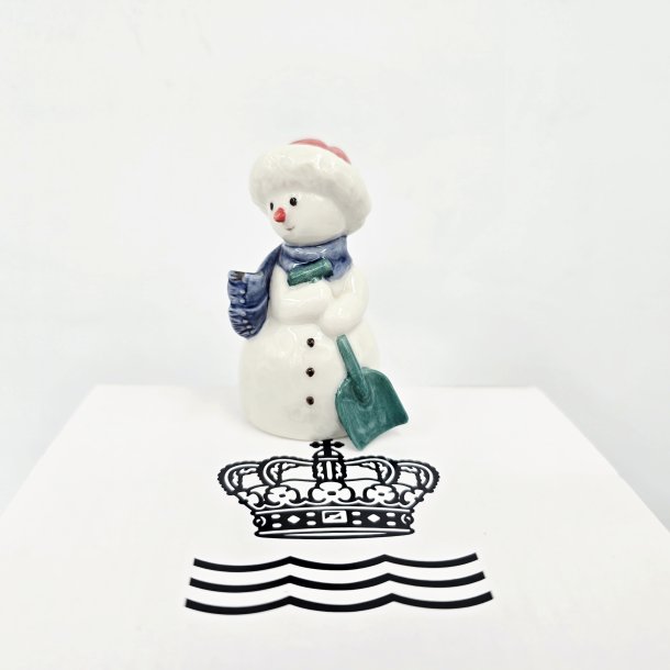 Royal Copenhagen Figur Snemand Mor Med Skovl nr. 769. sortering 1 