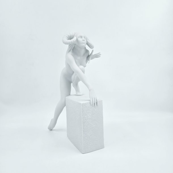 Royal Copenhagen V�dder Stjernetegnsfigur